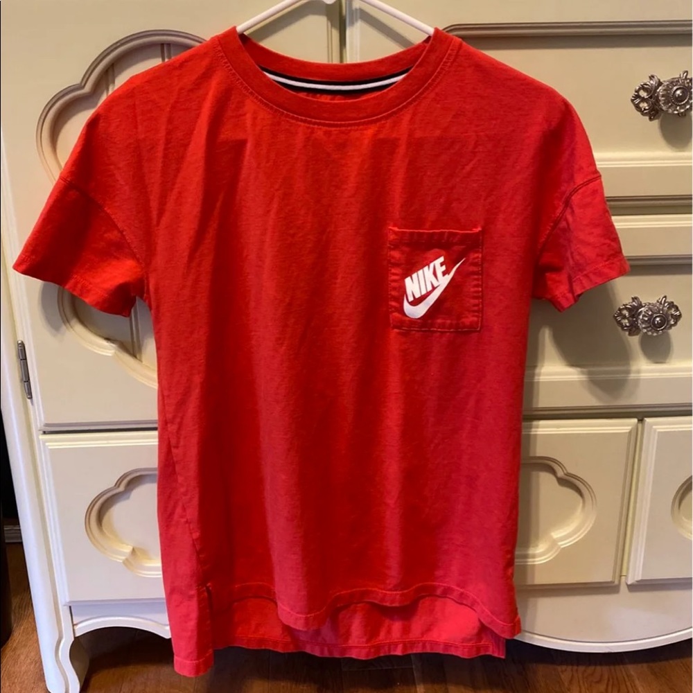 Nike tshirt